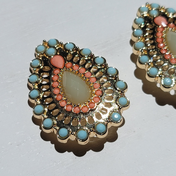 Lindsay Phillips interchangable snaps for switch flops and a variety of LP shoes - Picture 5 of 8